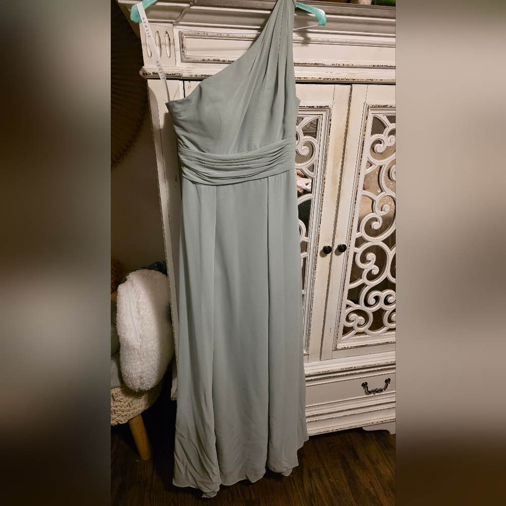 Azazie One Shoulder Dress in Green